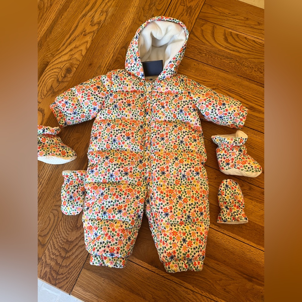 NWT GAP Kids Footie One Piece Snowsuit